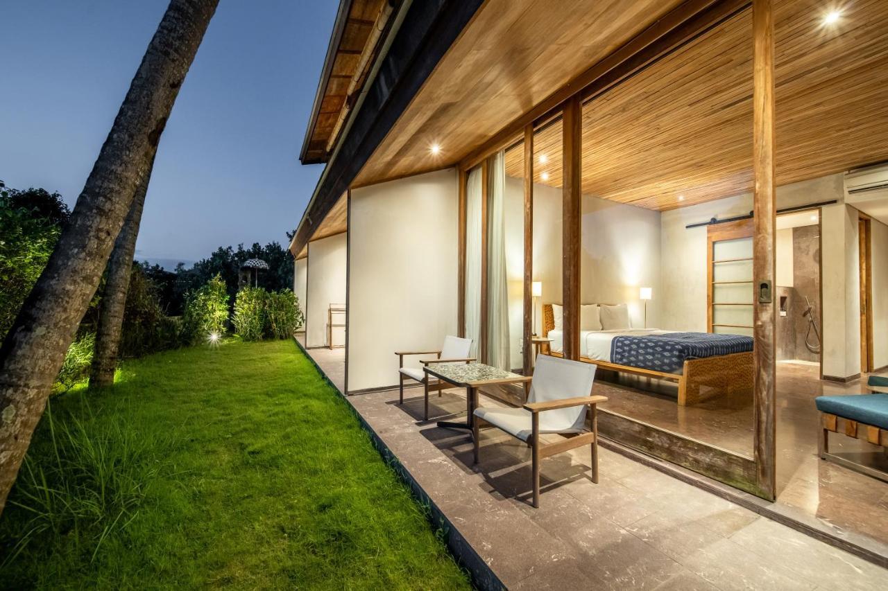 Masmara Resort Canggu Экстерьер фото